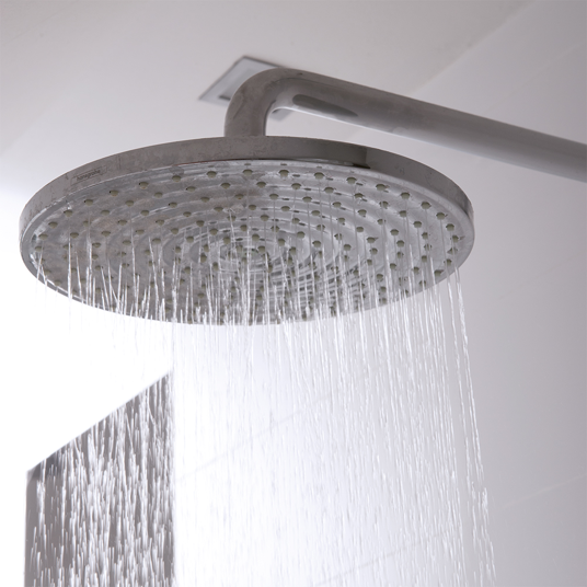 מסיר משקעי אבנית מאריחים מקלחונים ברזים וכיורים