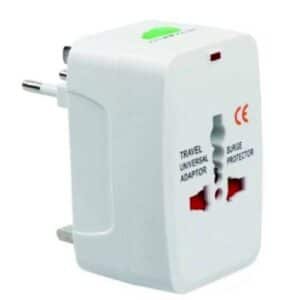 מתאם חשמל אוניברסלי לנסיעות – All-In-One